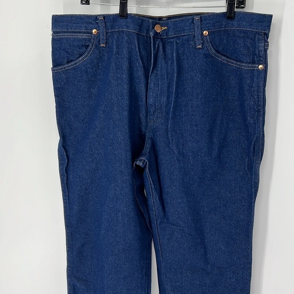 Wrangler NWT men’s slim fit cowboy cut jeans 38X30 - Picture 2 of 6